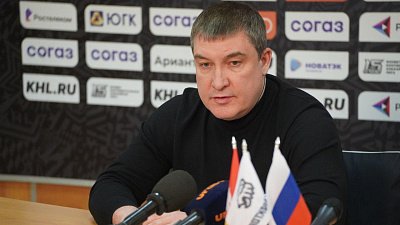 Анвар Гатиятулин продолжит работу главным тренером ХК «Трактор»