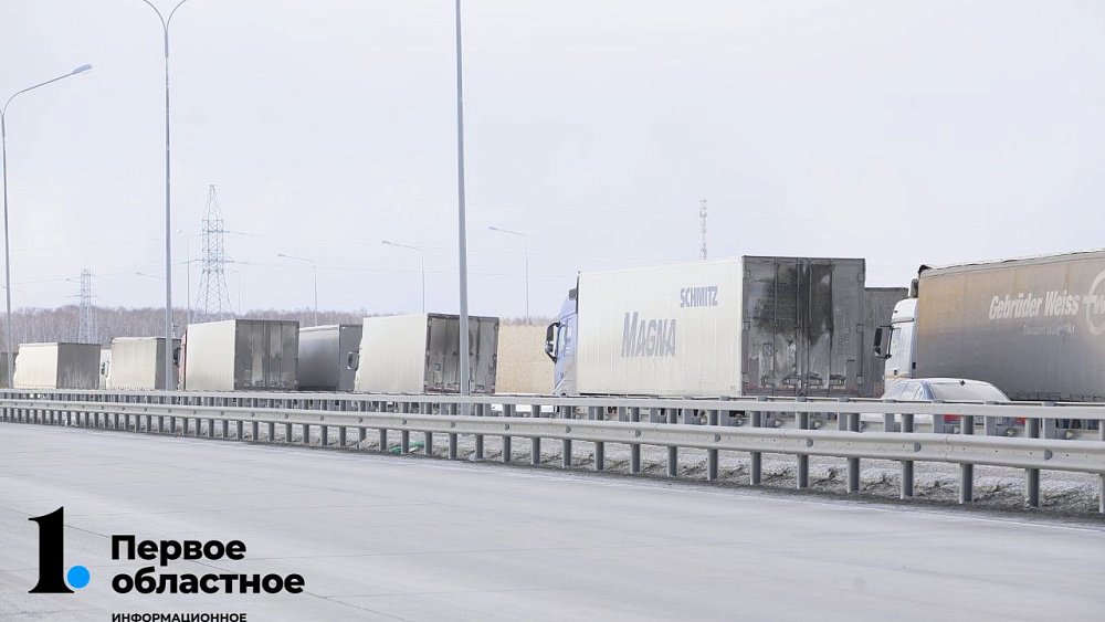 На трассе М‑5 в Челябинской области вновь ввели ограничения движения из‑за низовой метели