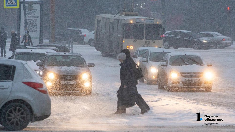Снег с дождем, сильный ветер и плюсовую температуру обещают синоптики в Челябинской области