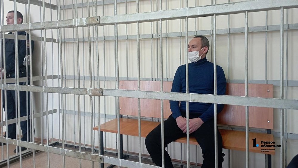 Челябинский суд оставил под стражей мебельщика, скрывшегося с деньгами клиентов