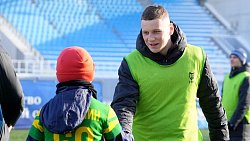 В Челябинске состоялся товарищеский матч в поддержку детей с ограниченными возможностями