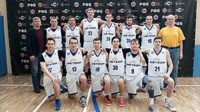 Челябинская баскетбольная команда стала серебряным призером чемпионата России