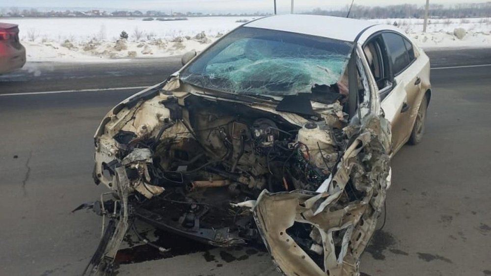 Под Челябинском пассажир Chevrolet пострадал в ДТП с грузовиком