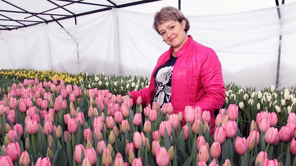 Семья из Аши открыла цветочный бизнес на средства социального контракта