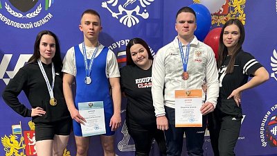Челябинские силачи стали победителями первенства России по пауэрлифтингу