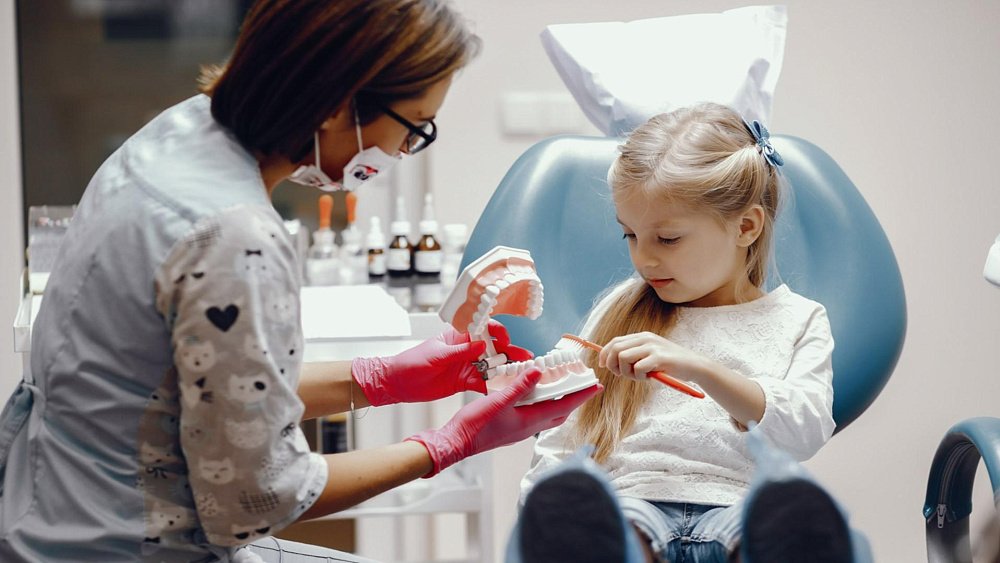 Как избавить ребенка от страха посещения стоматолога