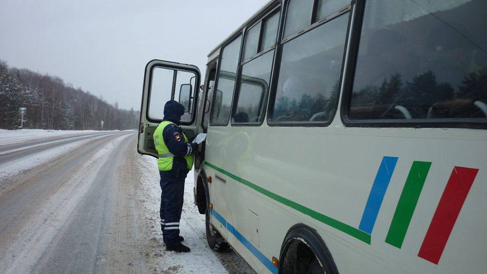 В Челябинске водитель автобуса вышел в рейс, употребив наркотики