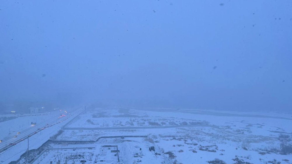 Челябинский аэропорт закрыт до девяти часов утра