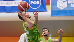 Баскетболисты «Челбаскета» одержали победу над боксерами в товарищеском матче