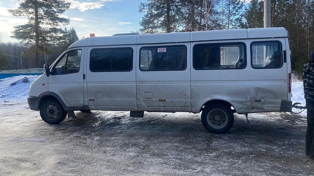 В Челябинской области автобус с юными спортсменами сломался после приезда на соревнования