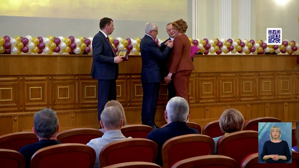 Работников ЖКХ наградили в ЗСО