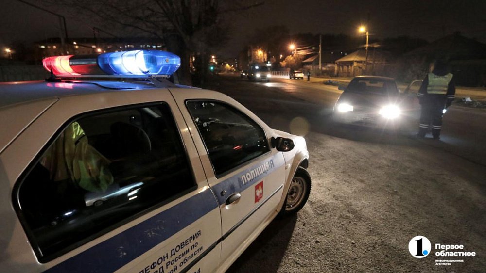 В Златоусте пьяный рецидивист попытался скрыться от полицейских на чужом авто