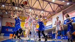 Баскетболистки «Славянки» вышли в плей-офф Высшей лиги