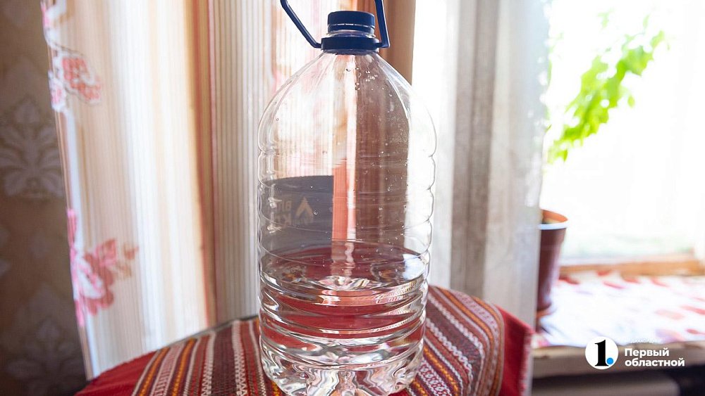 В поселке Челябинской области пятый день ликвидируют аварию на водоводе