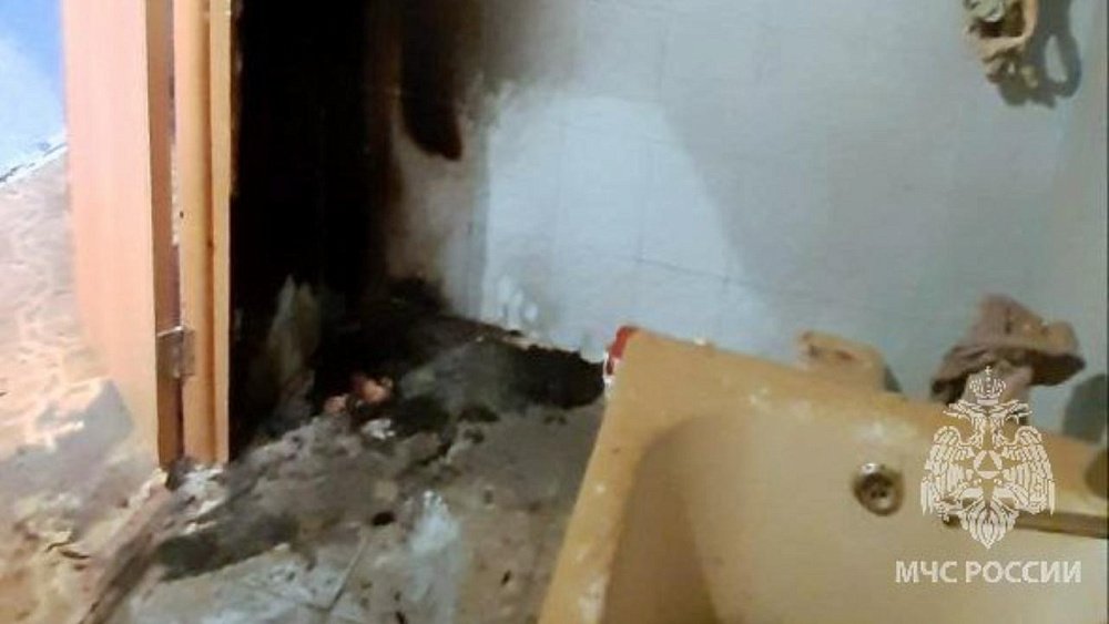 В Магнитогорске двоих детей спасли на пожаре в квартире