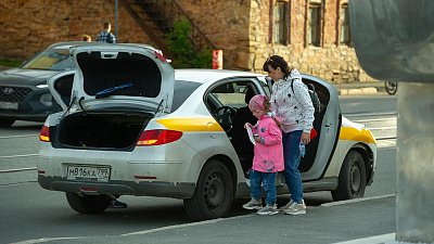 «Тарифы в такси могут вырасти на 35%»: ОСАГО для агрегаторов в Челябинской области подорожало до 80 тыс. рублей