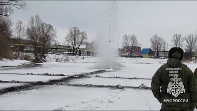 В Ашинском районе на реке Сим подорвали лед