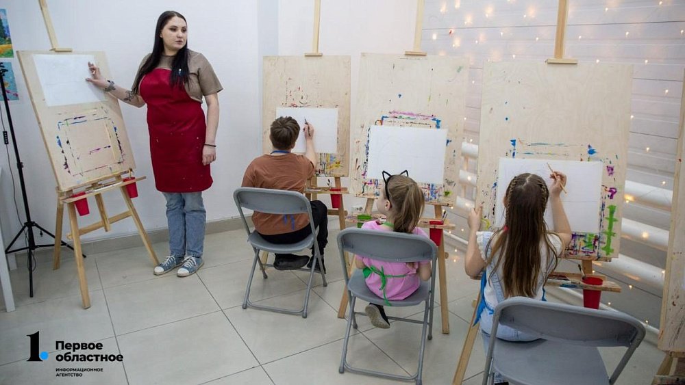 Творчество и господдержка подарили девушкам из Челябинска путевки в новую жизнь