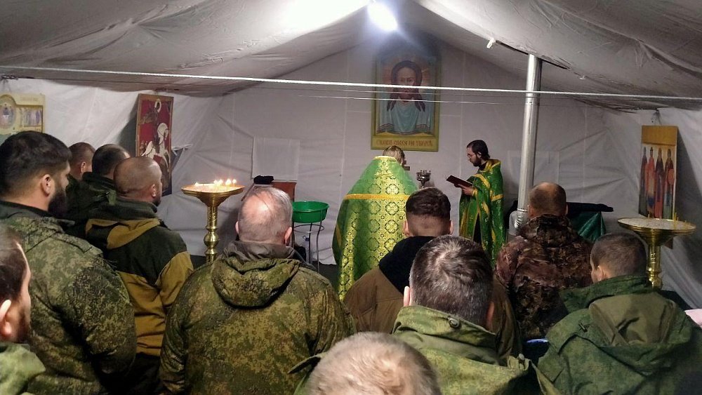 Отец Евгений Мартенец: военный священник помогает солдату остаться христианином