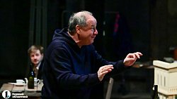 «Это воровской клан!» — Дмитрий Астрахан ставит Островского в Челябинске