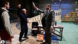 «Это воровской клан!» — Дмитрий Астрахан ставит Островского в Челябинске