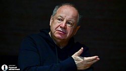 «Это воровской клан!» — Дмитрий Астрахан ставит Островского в Челябинске