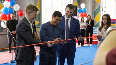 В Челябинске открыли новый гимнастический зал