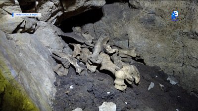 В Увельском районе изучают новую пещеру