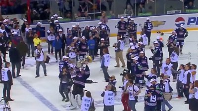 Олимпийский чемпион открыл зал гимнастики в Челябинске