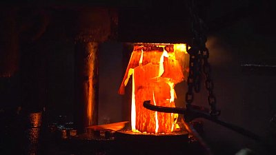 Сергей Шойгу посетил предприятия оборонно-промышленного комплекса в Челябинской области