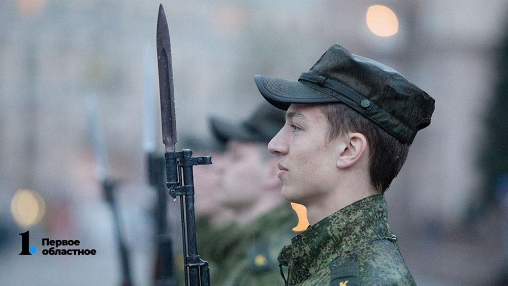 Больше 77 процентов жителей Челябинской области считают профессию военного престижной