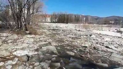 На реках Челябинской области начался ледоход