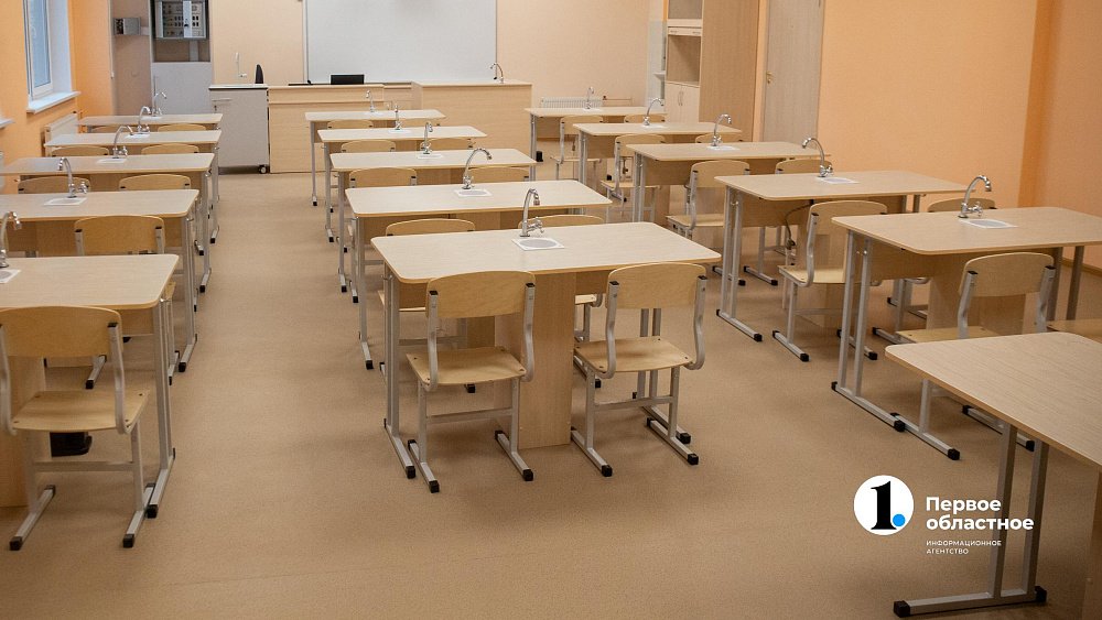 В Челябинске за первые часы приемной кампании в первые классы подано более 5 тысяч заявлений