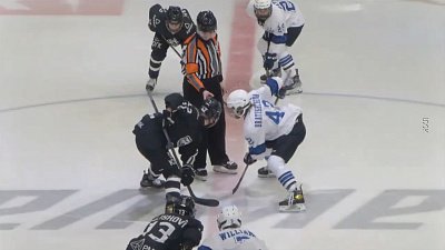 Хоккейный клуб «Трактор» продлил контракт с наставником «Белых Медведиц» Денисом Афиногеновым