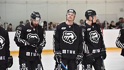 Наставник челябинского ХК «Трактор» Анвар Гатиятулин удостоен звания «Заслуженный тренер России»