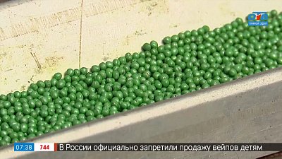 Посев семян на рассаду в сюжете «Откуда берётся капуста?»