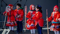 В Челябинске отметили Пасху фестивалем на набережной