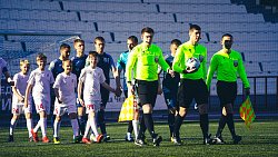 Футбольный клуб «Челябинск» устроил пасхальный разгром «Оренбургу‑2»