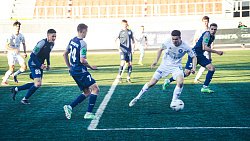 Футбольный клуб «Челябинск» устроил пасхальный разгром «Оренбургу‑2»