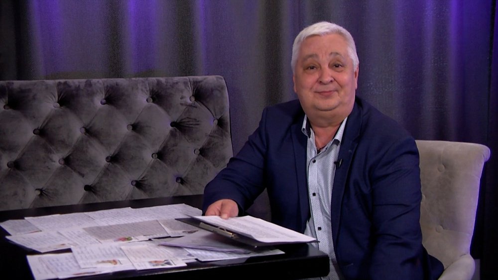  Ведущий программы «Хорошие песни» Алексей Кнышенко рассказывает о предстоящих концертах