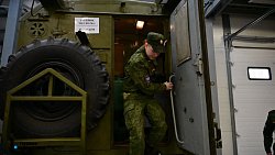 В военно-учебном центре при ЮУрГУ рассказали, почему офицеры-«пиджаки» не хуже кадровых военных