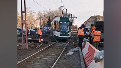 В Челябинске осуществляют капитальный ремонт трамвайных путей