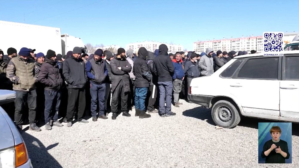 Силовики продолжают штурмовать места скопления иностранцев