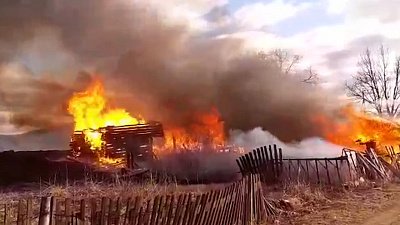 Хозяин частного дома пострадал во время пожара в селе Медведевка