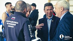 Челябинские боксеры с побед стартовали на Всероссийском турнире «Кубок Танкограда»