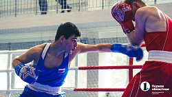 Челябинские боксеры с побед стартовали на Всероссийском турнире «Кубок Танкограда»