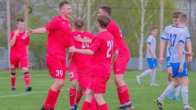 Футбол на перспективу: юношеская команда из Челябинска в восьмерке сильнейших в стране!