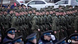 В Челябинске провели первую репетицию построения войск на 9 Мая