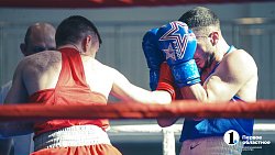 Семь челябинских боксеров победами завершили свои поединки на Кубке Танкограда