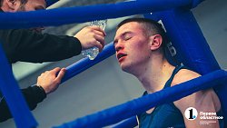 Семь челябинских боксеров победами завершили свои поединки на Кубке Танкограда